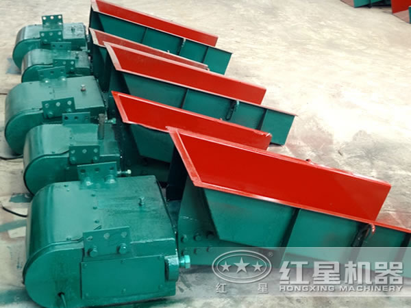電磁振動(dòng)給料機(jī)生產(chǎn)廠家 電磁振動(dòng)給料機(jī)生產(chǎn)廠家
