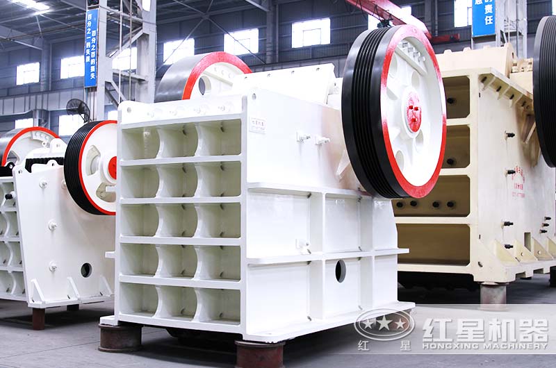 顎式粉碎機(jī) 顎式粉碎機(jī)